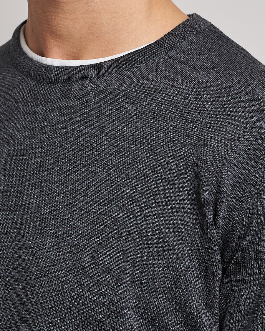 Mies | Puserot | Stenströms | Merino Crew Neck Anthracite