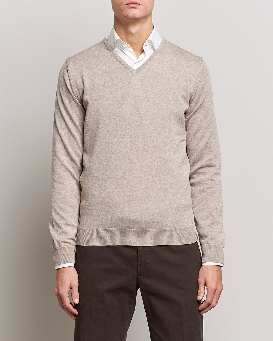 Mies | Puserot | Stenströms | Merino V-Neck Sand