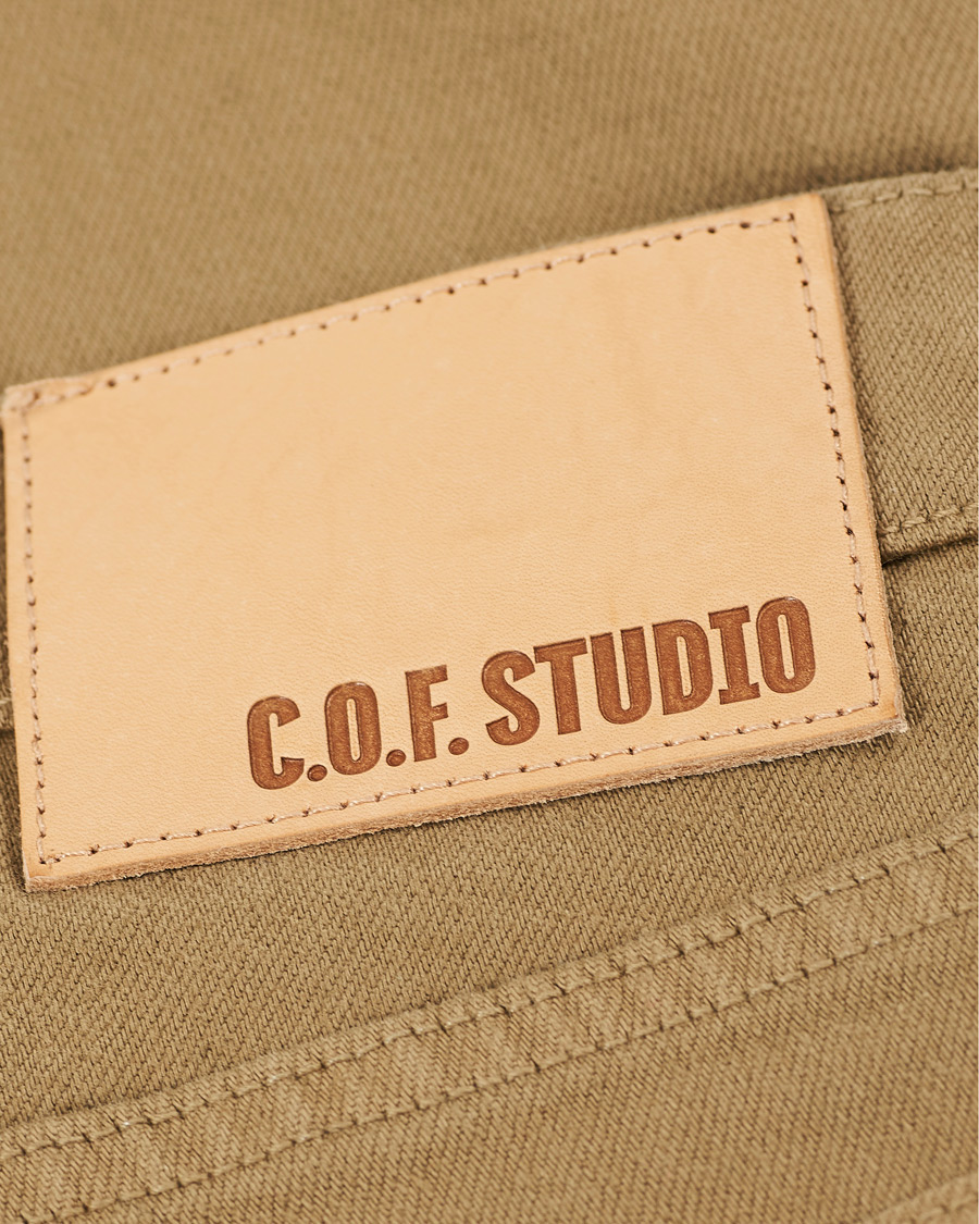 Mies | Farkut | C.O.F. Studio | M7 Tapered Organic Cotton Stretch Jeans Khaki Beige