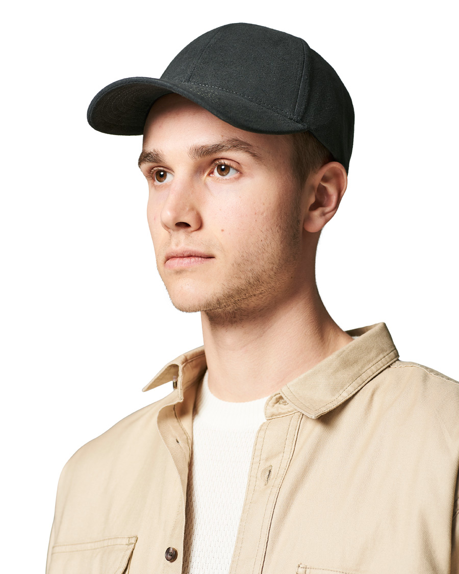 Mies | Varsity Headwear Alcantara Baseball Cap Anthracite Grey | Varsity Headwear | Alcantara Baseball Cap Anthracite Grey