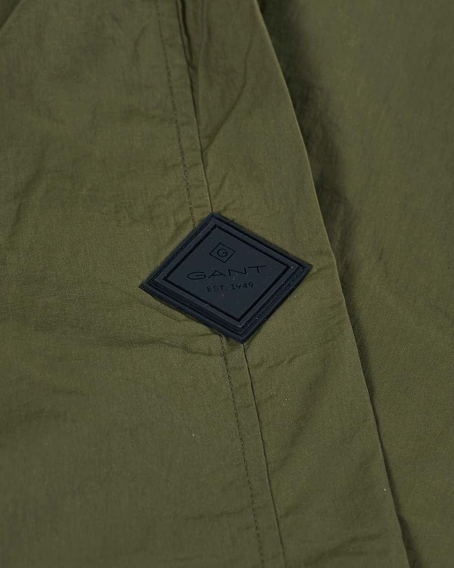 Mies | Takit | GANT | Nylon Harrington Jacket Dark Leaf