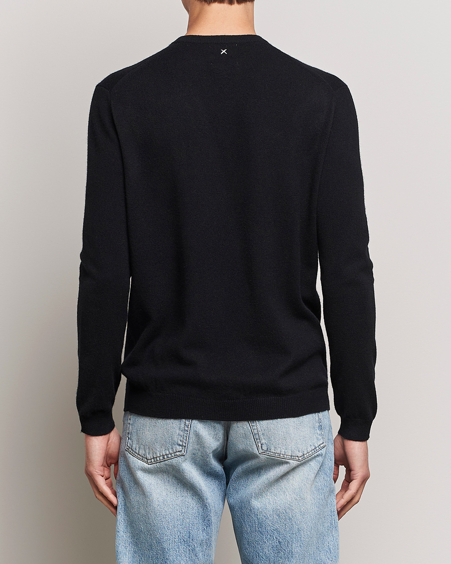 Mies | Puserot | People's Republic of Cashmere | Cashmere Roundneck Black