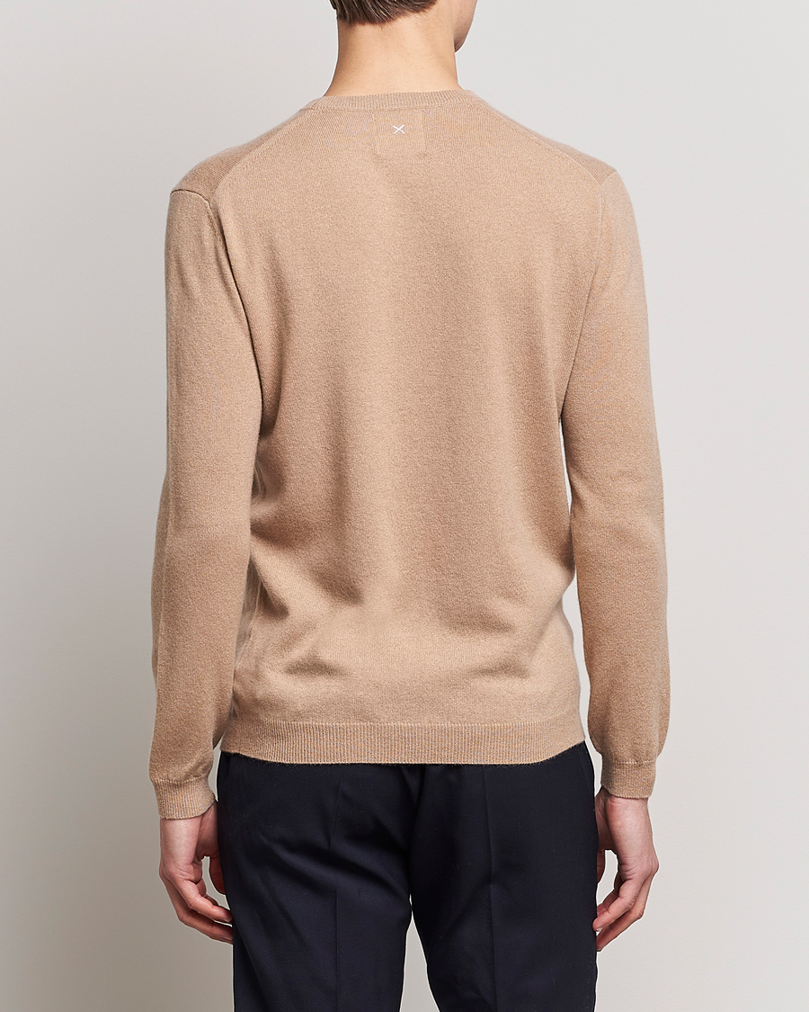 Mies | Puserot | People's Republic of Cashmere | Cashmere Roundneck Camel