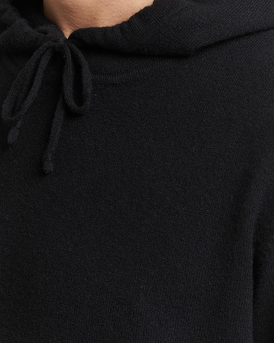 Mies | Puserot | People's Republic of Cashmere | Cashmere Hoodie Black