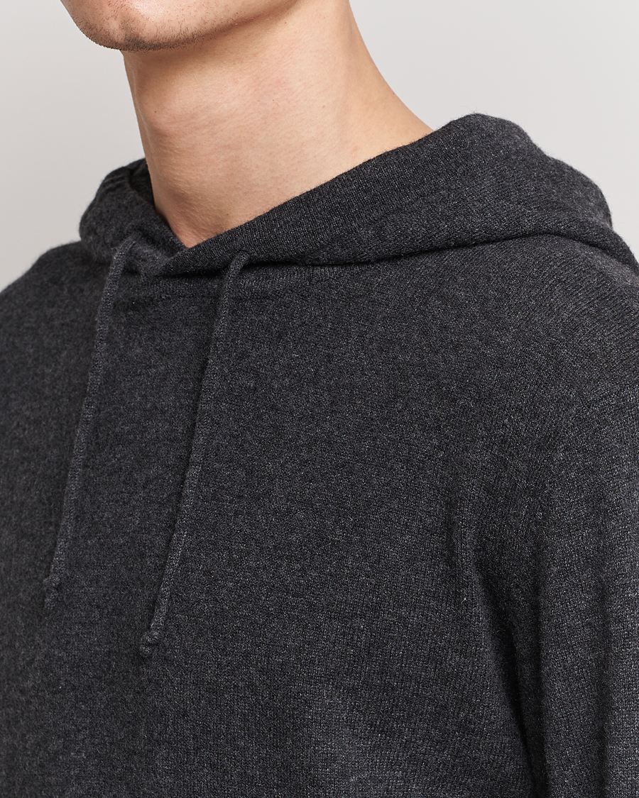 Mies | Puserot | People's Republic of Cashmere | Cashmere Hoodie Dark Grey