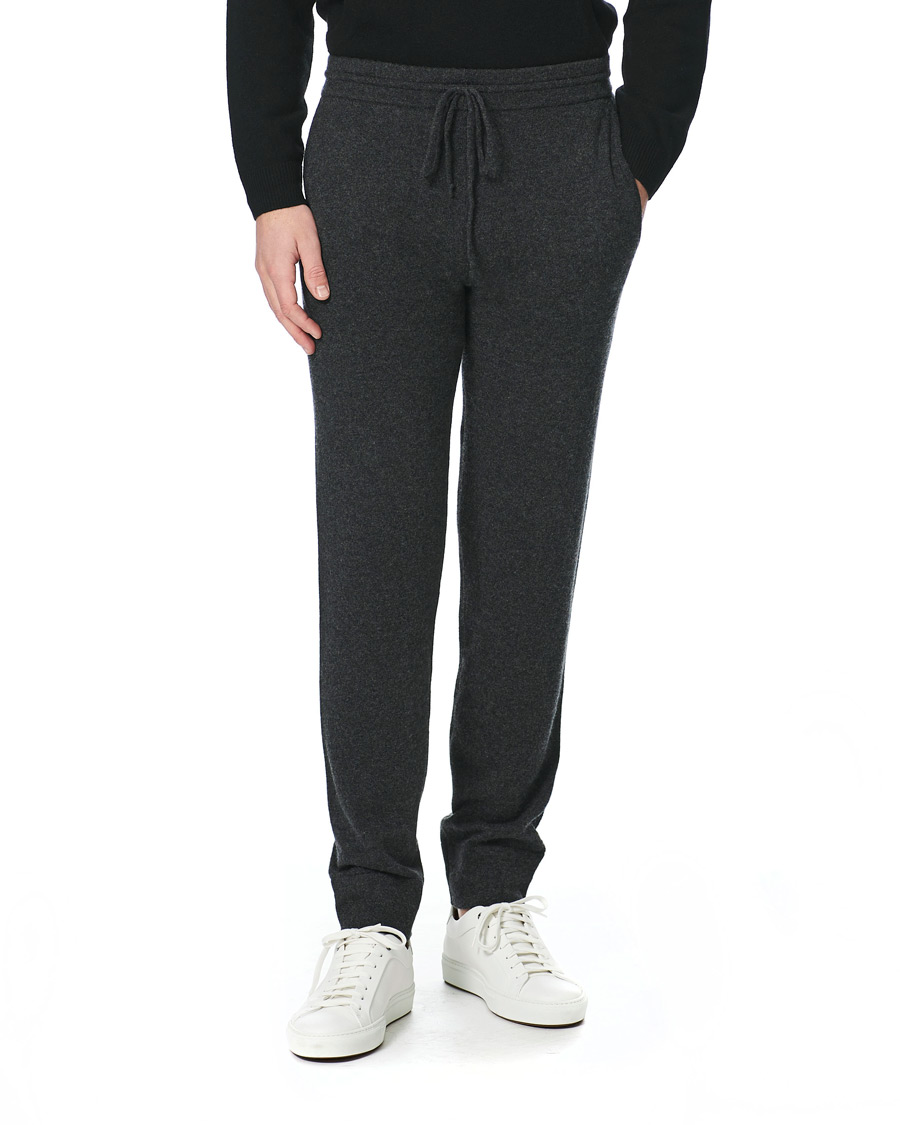 Mies | Housut | People's Republic of Cashmere | Cashmere Sweatpants Dark Grey
