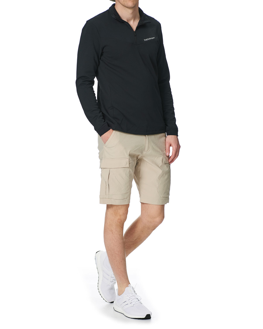 Moment Cargo Shorts Celsian Beige 