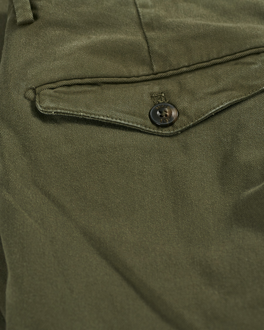 Mies | Housut | Briglia 1949 | Easy Fit Pleated Cotton Chinos Olive