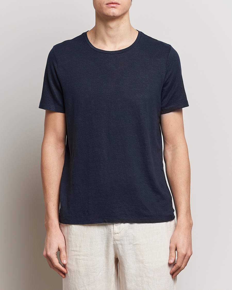 Mies | T-paidat | Oscar Jacobson | Kyran Linen T-Shirt Navy