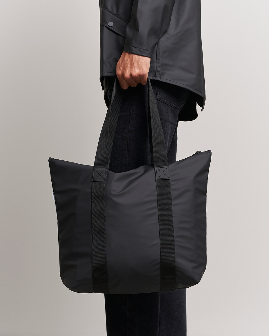 Mies | RAINS Tote Bag Rush Black | RAINS | Tote Bag Rush Black