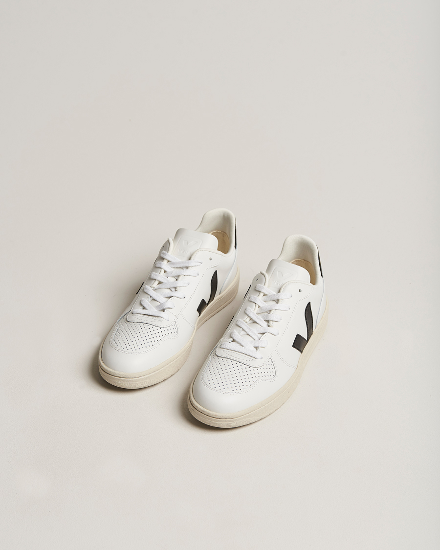 Mies |  | Veja | V-10 Leather Sneaker Extra White/Black