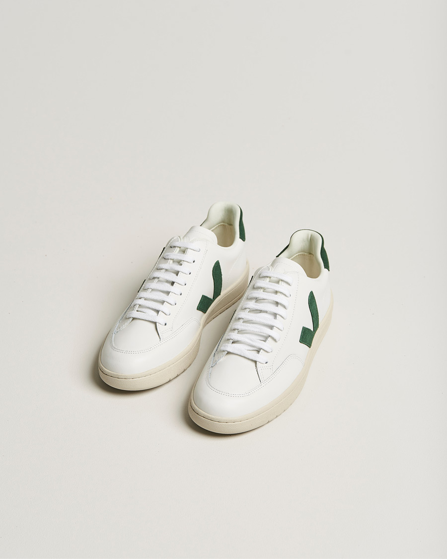 Mies |  | Veja | V-12 Leather Sneaker Extra White/Cypres