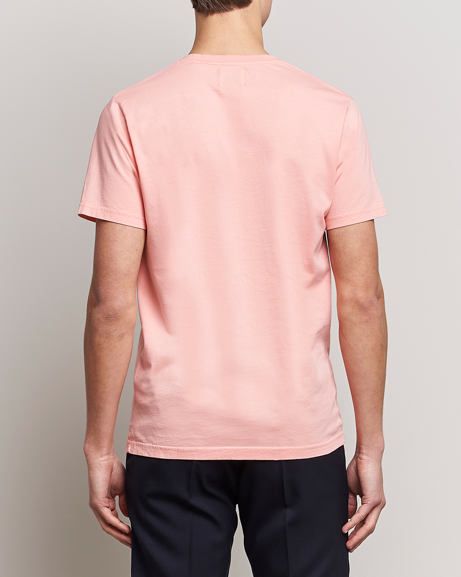 Mies |  | Colorful Standard | Classic Organic T-Shirt Bright Coral