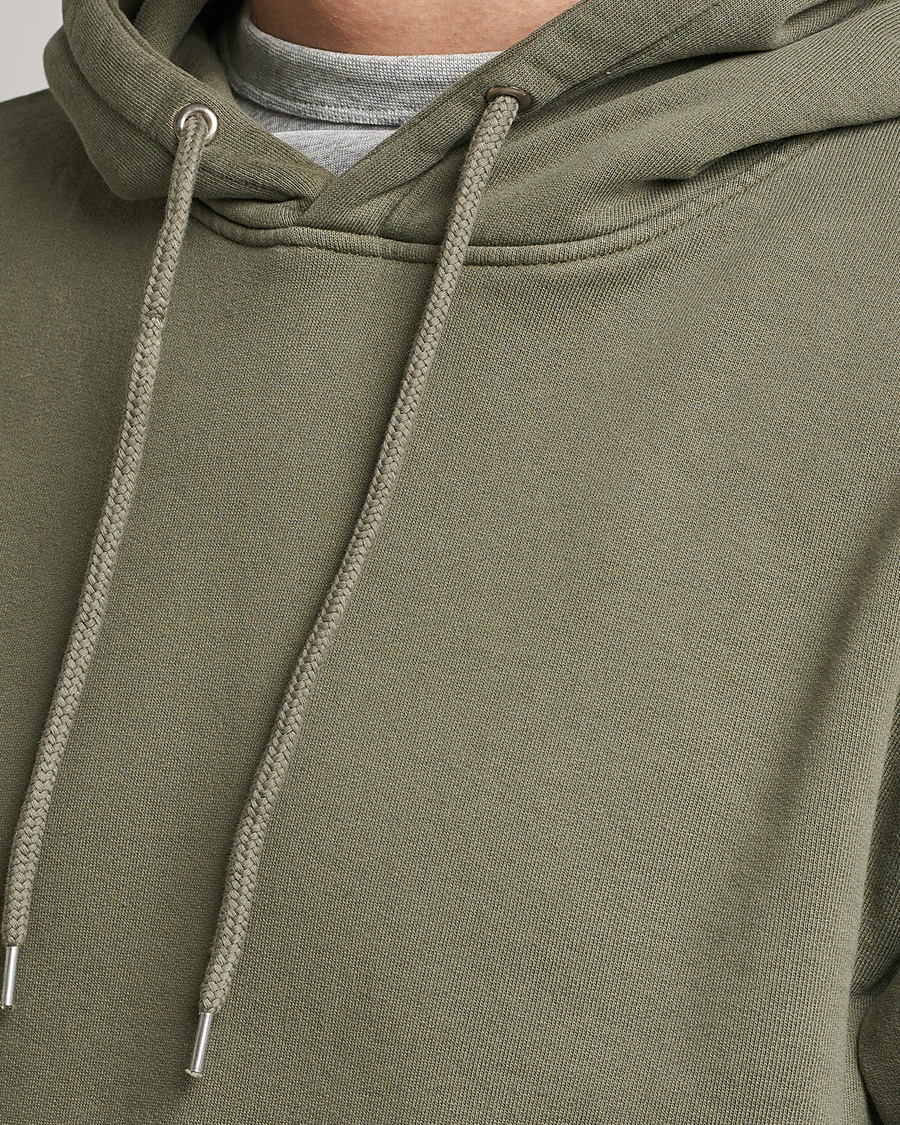 Mies | Puserot | Colorful Standard | Classic Organic Hood Dusty Olive