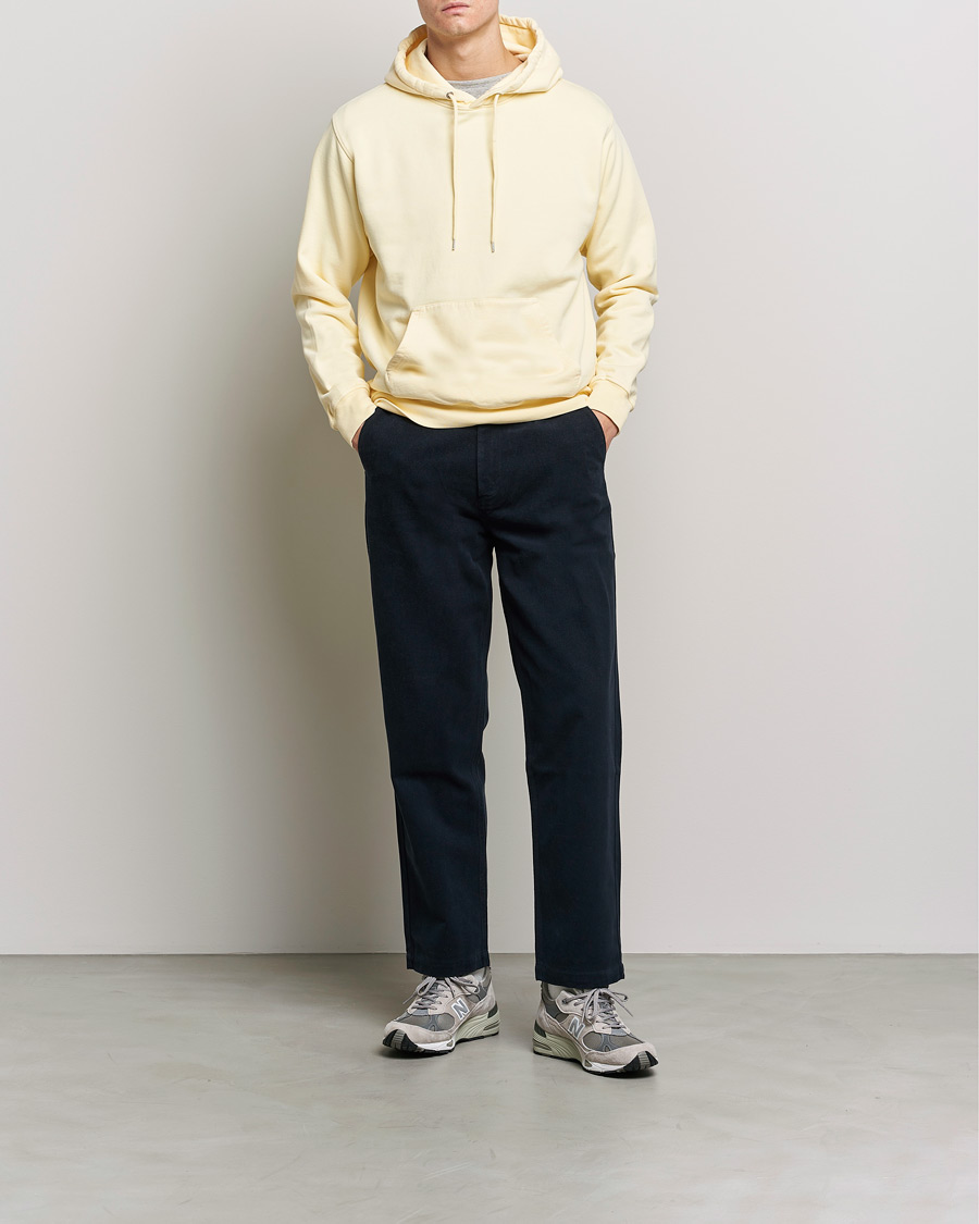 Mies | Puserot | Colorful Standard | Classic Organic Hood Soft Yellow