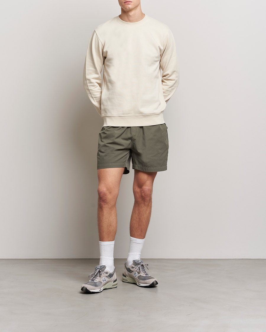 Mies | Shortsit | Colorful Standard | Classic Organic Twill Drawstring Shorts Dusty Olive