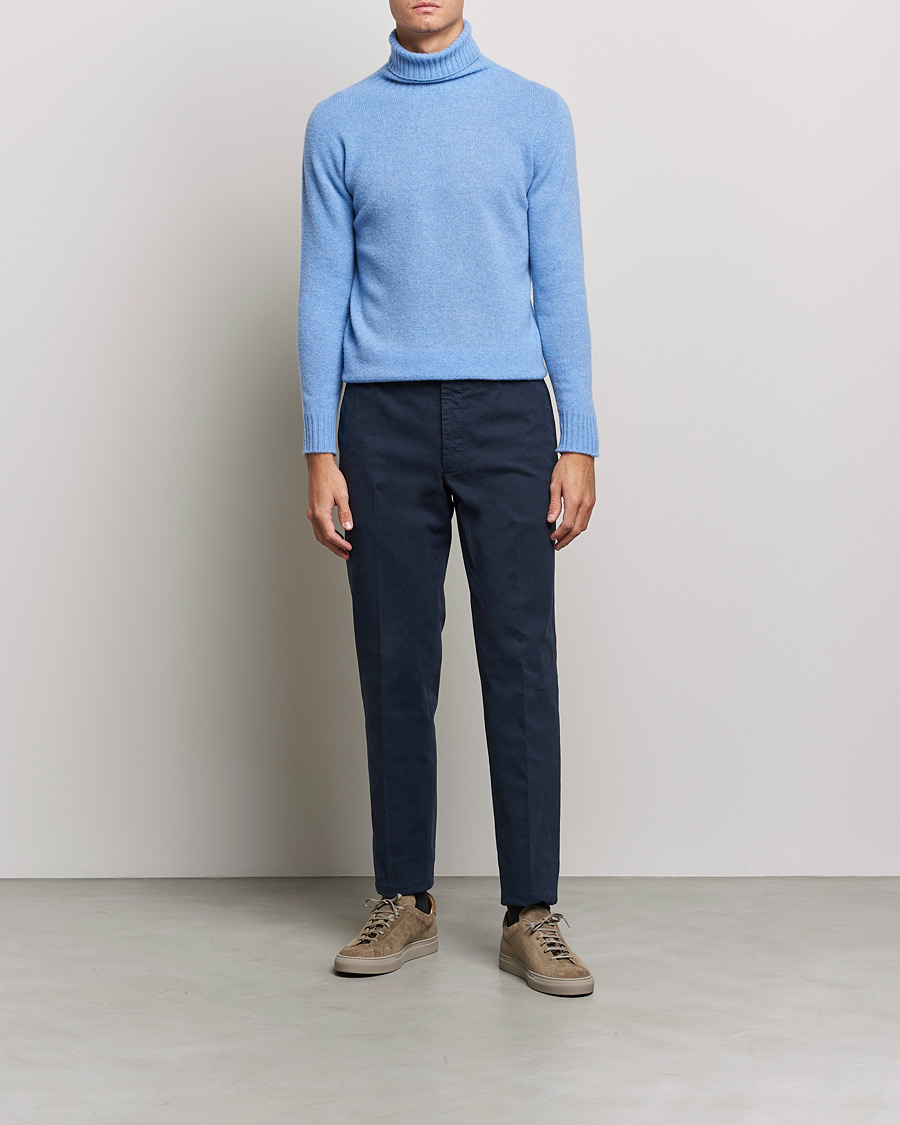 Mies | Puserot | Altea | Wool/Cashmere Turtleneck Sweater Light Blue