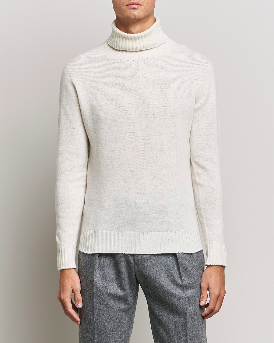 Mies | Ajattomia vaatteita | Altea | Wool/Cashmere Turtleneck Sweater Latte