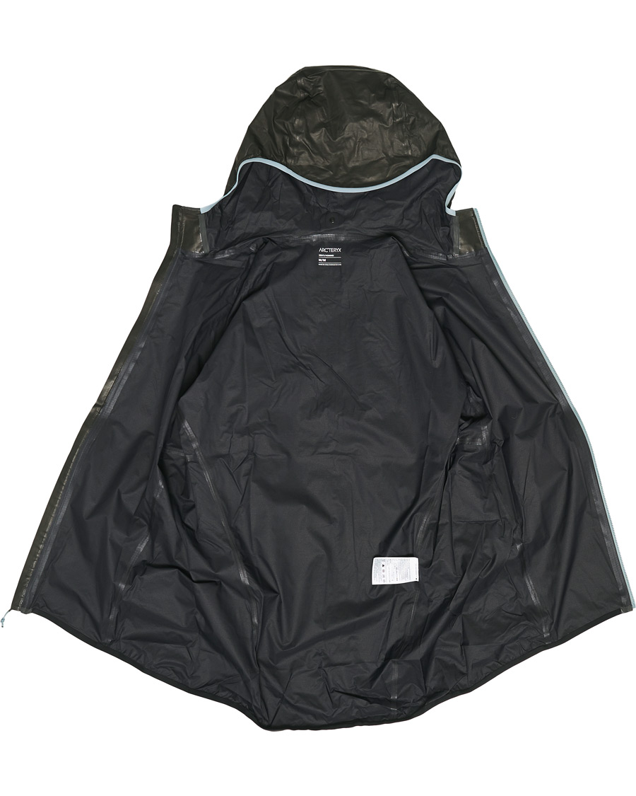 Mies | Takit | Arc'teryx | Norvan SL Lightweight GORE-TEX Hood Black
