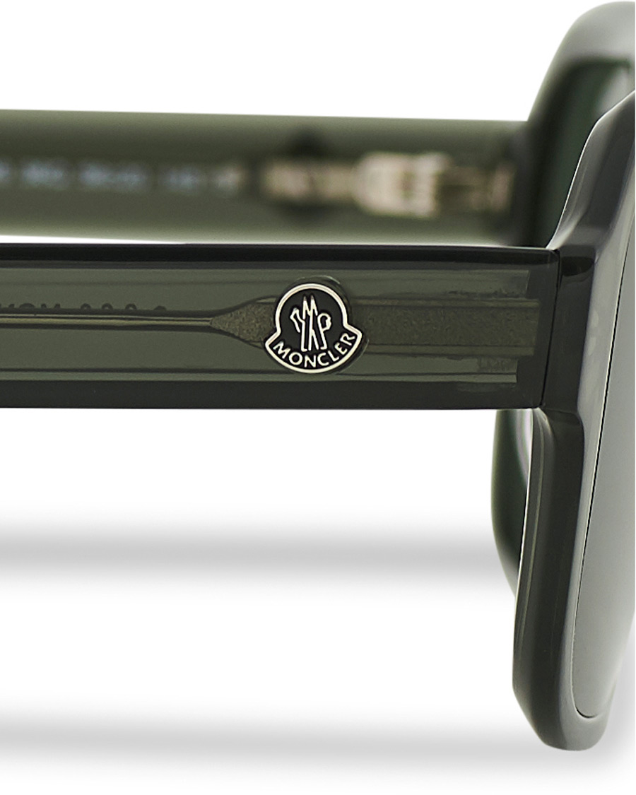 Mies | Moncler Lunettes Icebridge Sunglasses Shiny Dark Green/Green Mirror | Moncler Lunettes | Icebridge Sunglasses Shiny Dark Green/Green Mirror