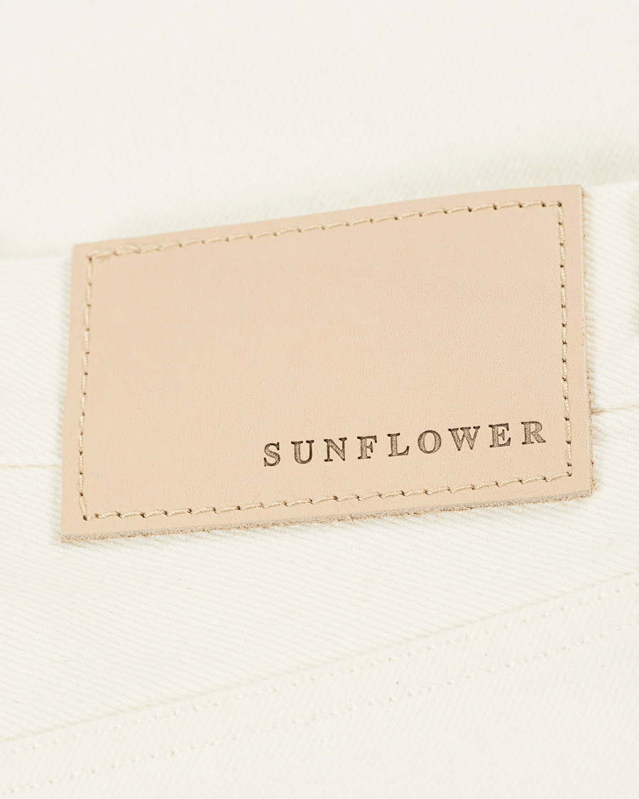 Mies | Farkut | Sunflower | Standard Jeans Washed White