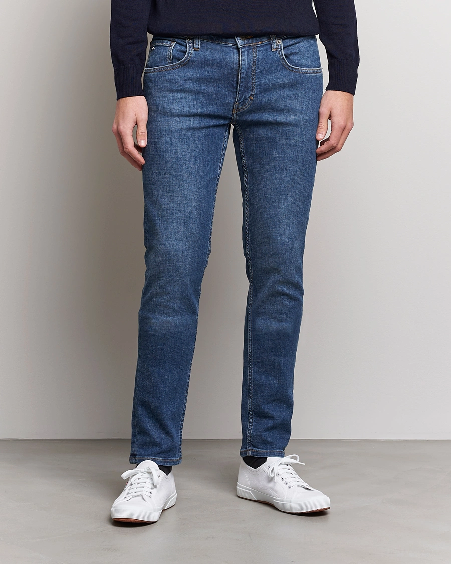 Mies |  | J.Lindeberg | Jay Active Super Stretch Jeans Mid Blue