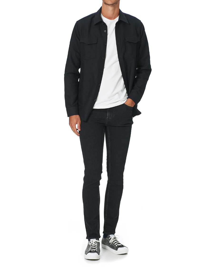 Mies | Farkut | Tiger of Sweden | Leon Superstretch Jeans Black Lead