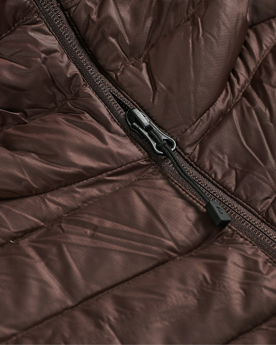Mies | Takit | Peak Performance | Frost Liner Down Hooded Jacket Ridge Rock