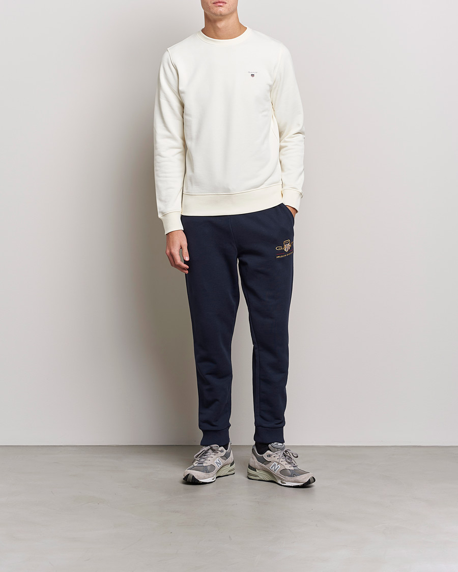 Mies | Housut | GANT | Archive Shield Sweatpants Evening Blue