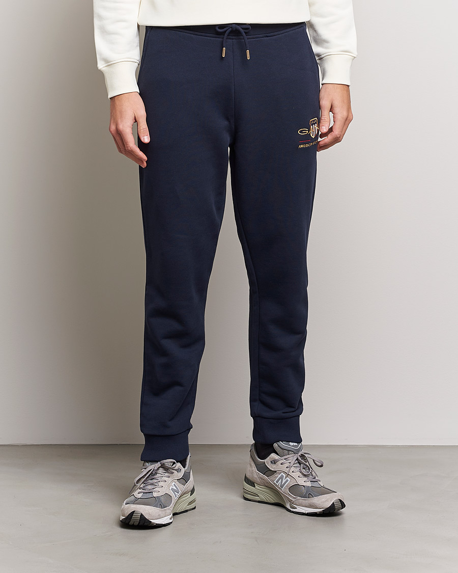 Mies | Housut | GANT | Archive Shield Sweatpants Evening Blue