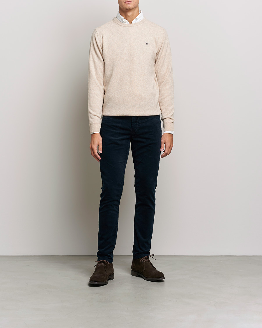 Mies | Preppy Authentic | GANT | Hayes Cord Jeans Marine