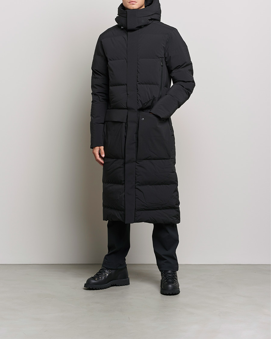 Mies | Takit | Sail Racing | Race Welded Down Coat Carbon