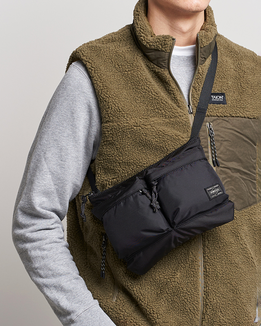 Mies | Laukut | Porter-Yoshida & Co. | Porter-Yoshida & Co.Force Small Shoulder BagBlack