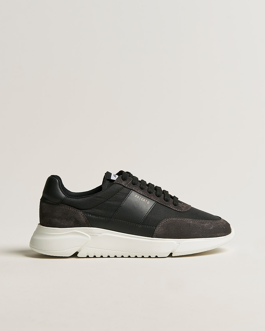 Mies |  | Axel Arigato | Genesis Vintage Runner Sneaker Black/Grey Suede
