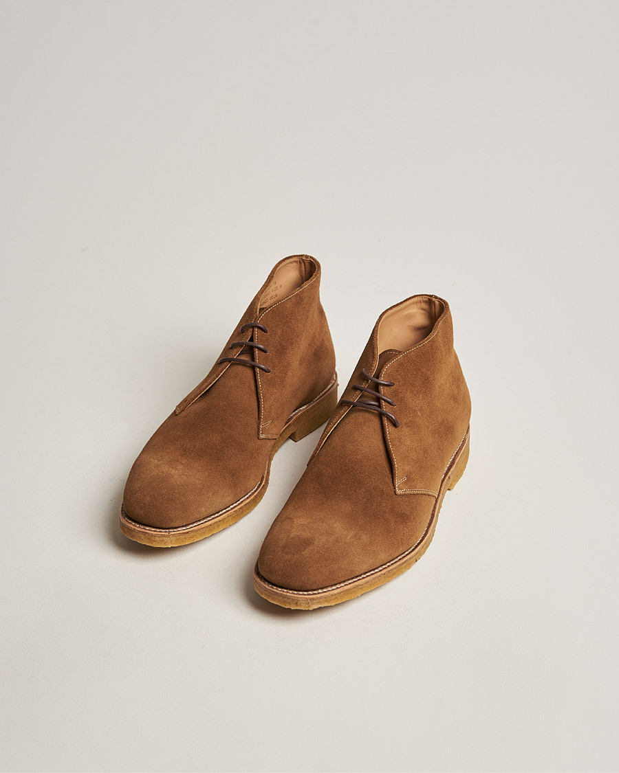 Mies | Käsintehdyt kengät | Loake 1880 | Rivington Suede Crepe Sole Chukka Tan