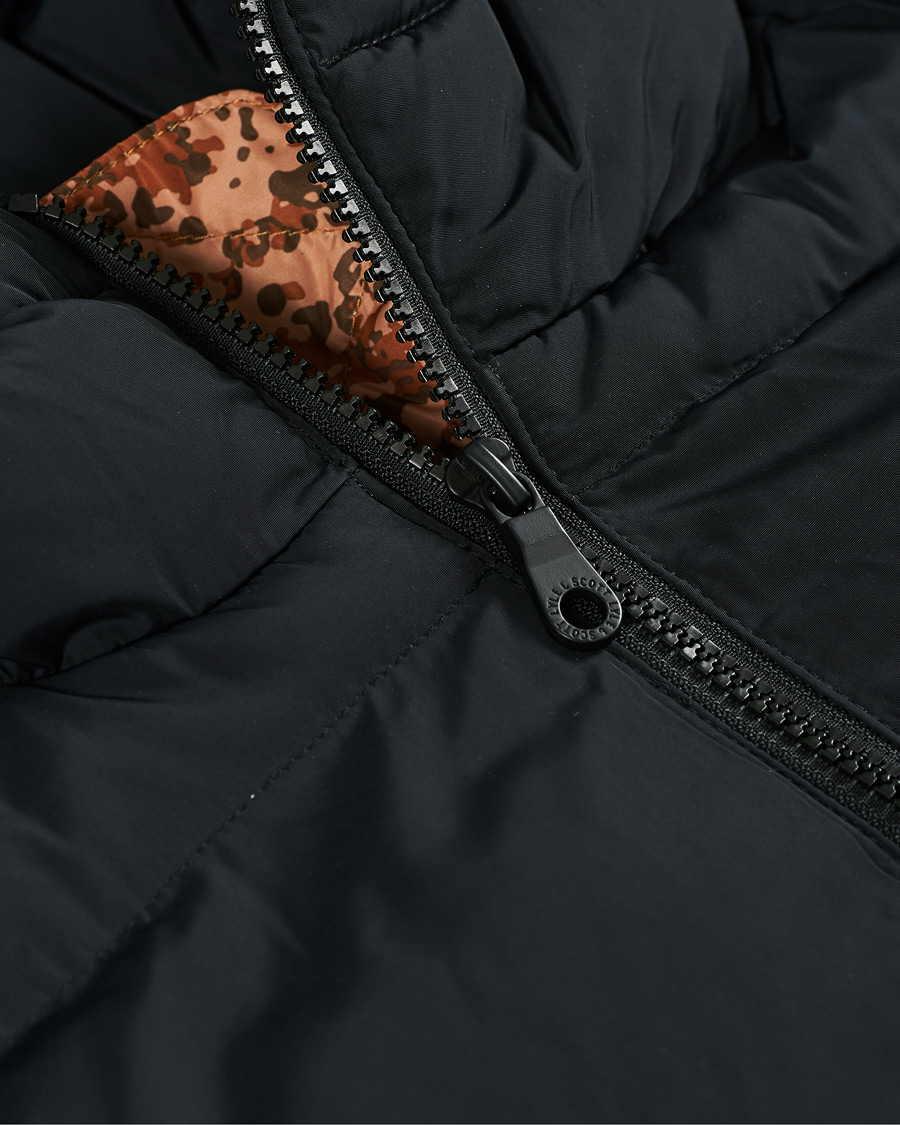 Mies | Takit | Lyle & Scott | Earth Print Padded Jacket Jet Black