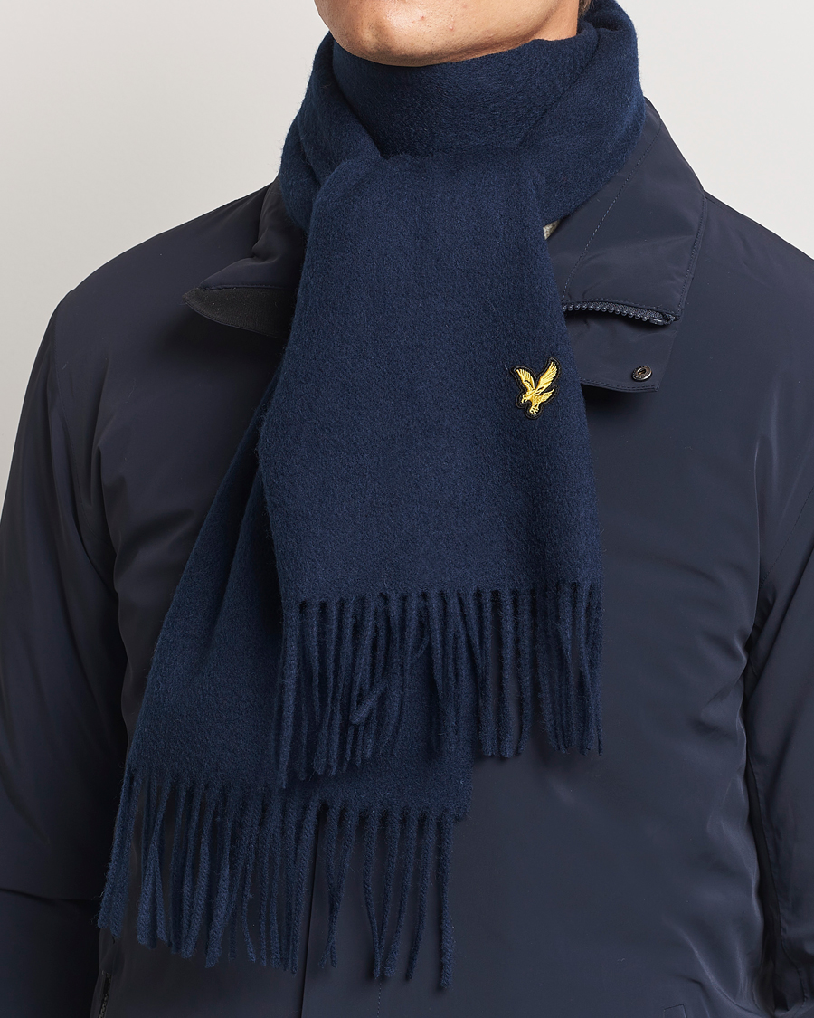 Mies | Lyle & Scott Lambswool Scarf Dark Navy | Lyle & Scott | Lambswool Scarf Dark Navy