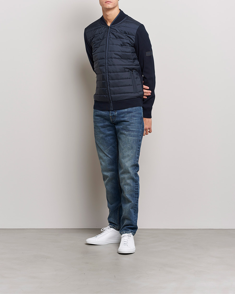 Mies | Puserot | Barbour International | Baffle Zip Through Sweater Navy