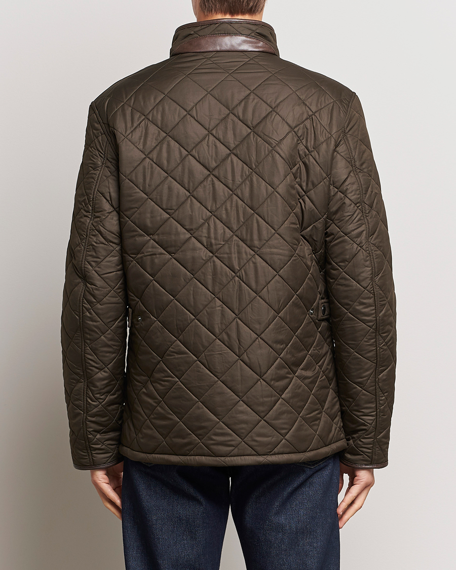 Mies | Takit | Barbour Lifestyle | Powell Quilted Jacket Olive