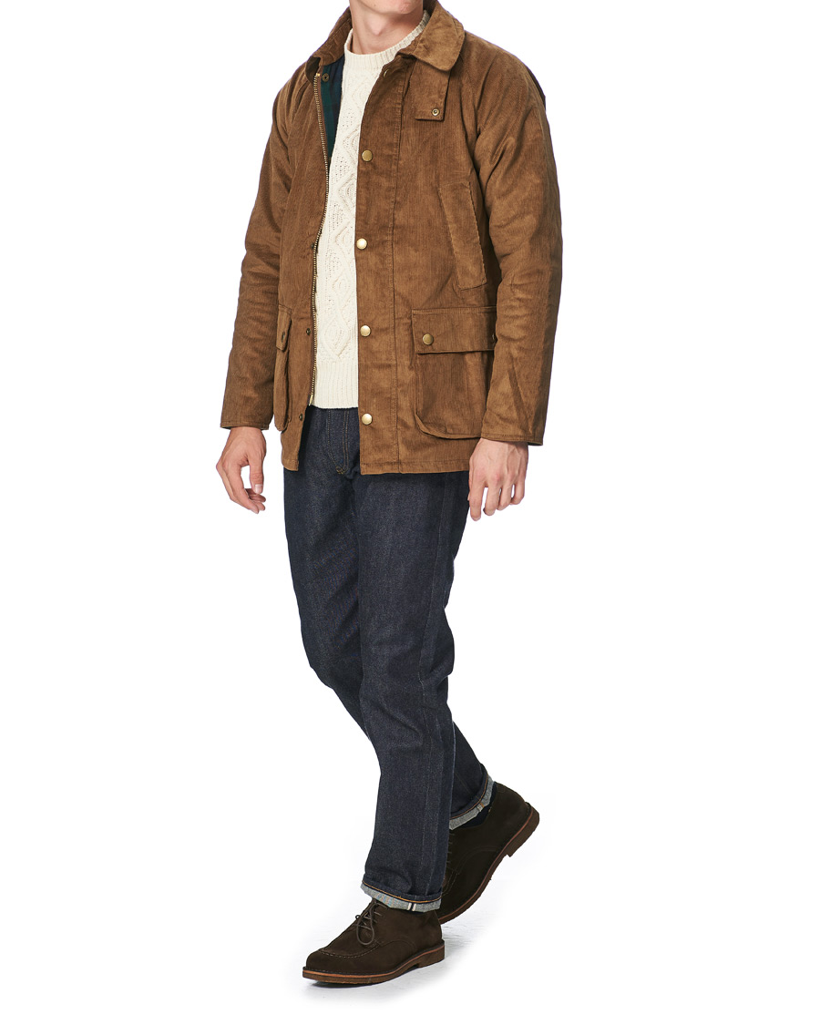 Mies | Takit | Barbour White Label | Bedale Slim Corduroy Jacket Beige