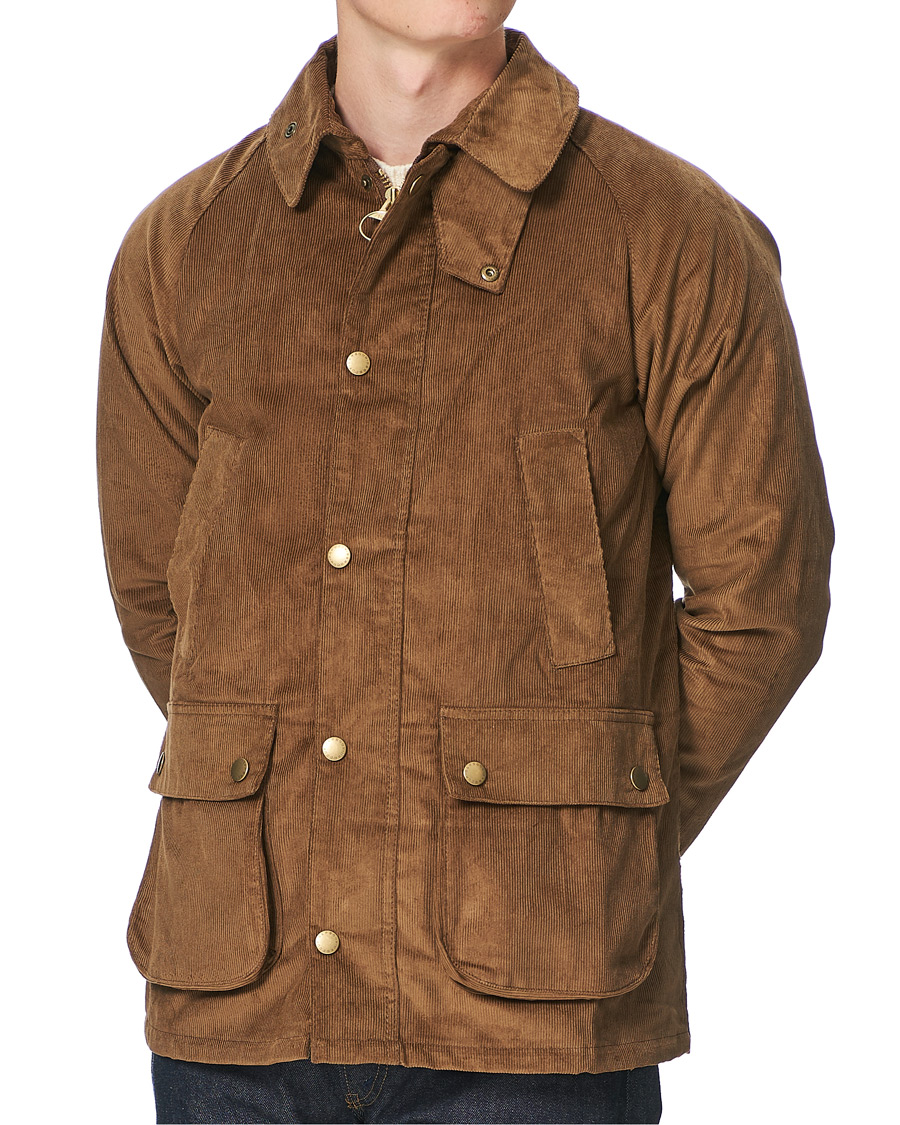 Mies | Takit | Barbour White Label | Bedale Slim Corduroy Jacket Beige