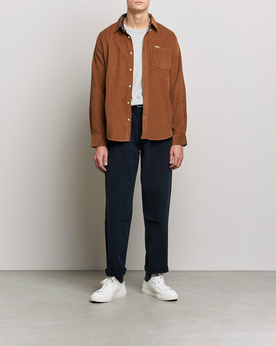 Mies | Kauluspaidat | Barbour Lifestyle | Ramsey Corduroy Shirt Sandstone