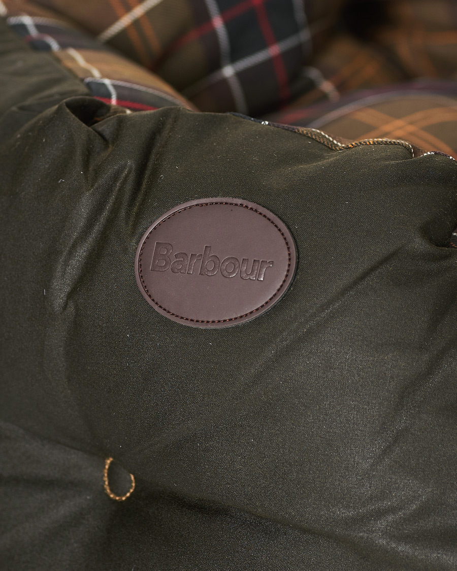 Mies | Barbour Lifestyle Wax Cotton Dog Bed 30' Olive | Barbour Lifestyle | Wax Cotton Dog Bed 30' Olive