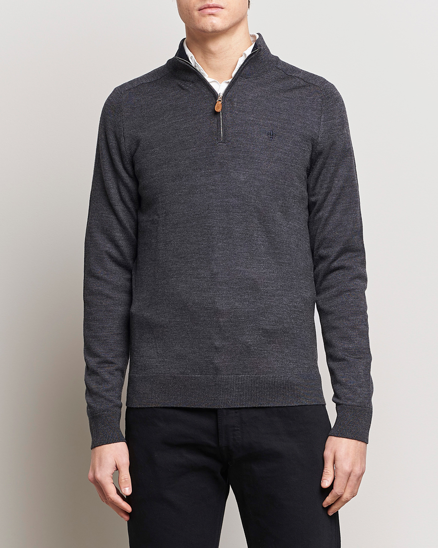 Mies | Puserot | Morris | John Merino Half Zip Dark Grey