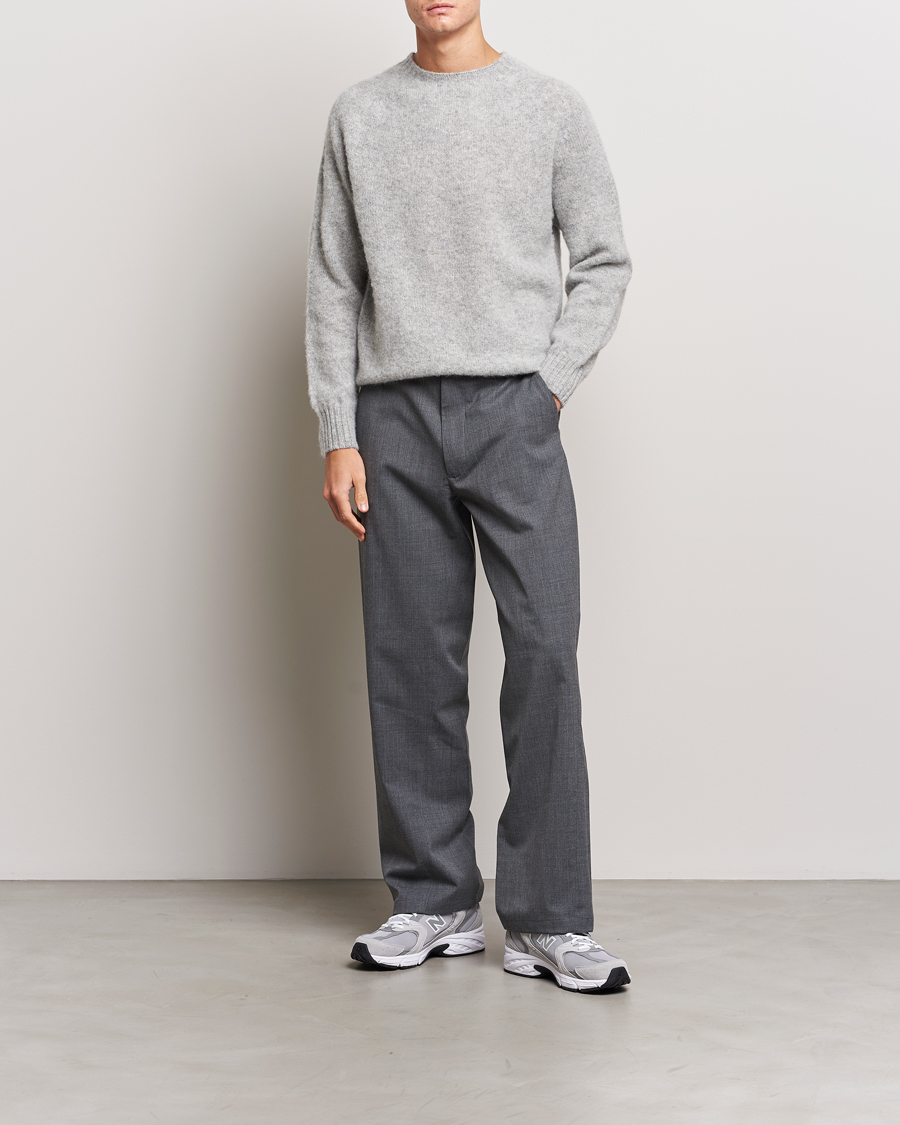 Mies | Puserot | Howlin' | Brushed Wool Sweater Silver