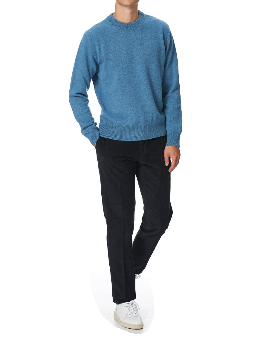 Mies | Puserot | Sunflower | Moon Sweater Light Blue