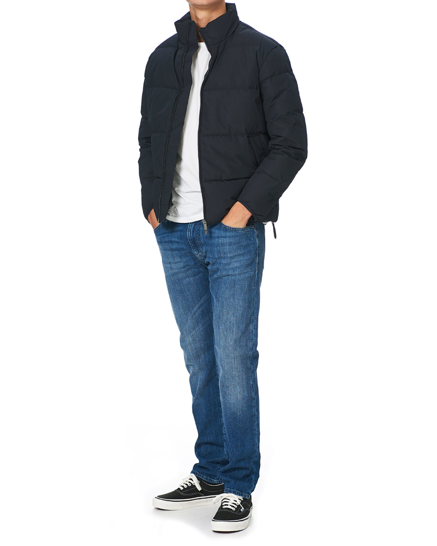 Mies | Farkut | Emporio Armani | Regular Fit Jeans Medium Blue