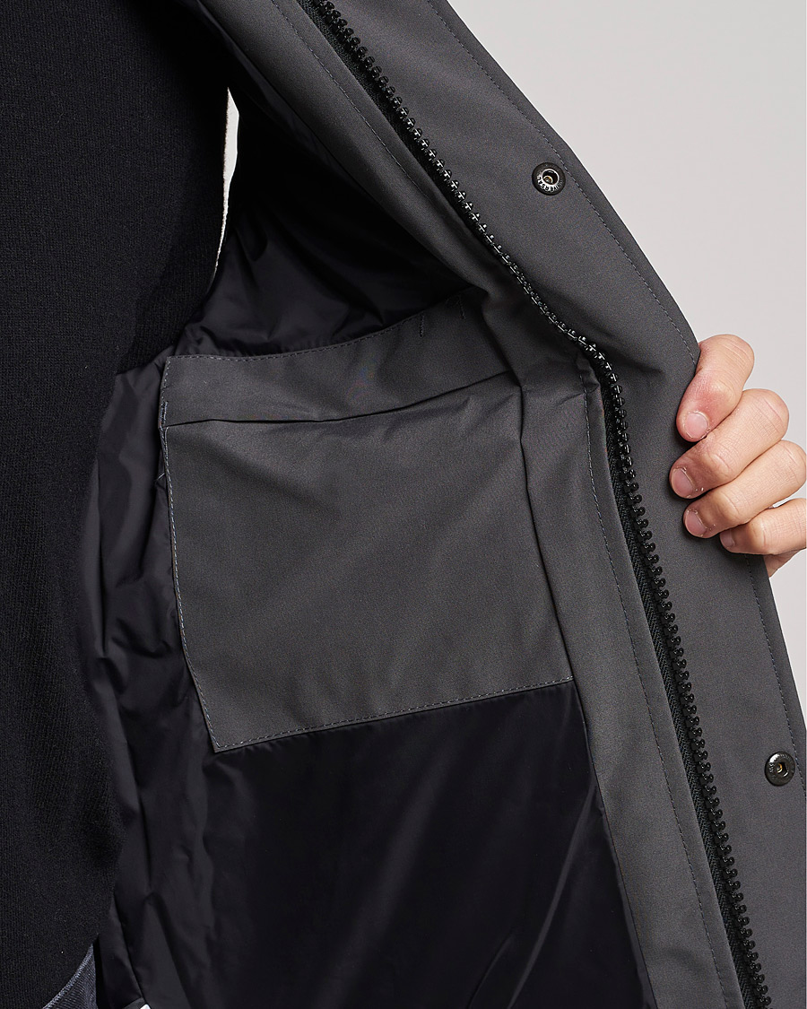 Mies | Takit | Canada Goose | Garson Vest Graphite