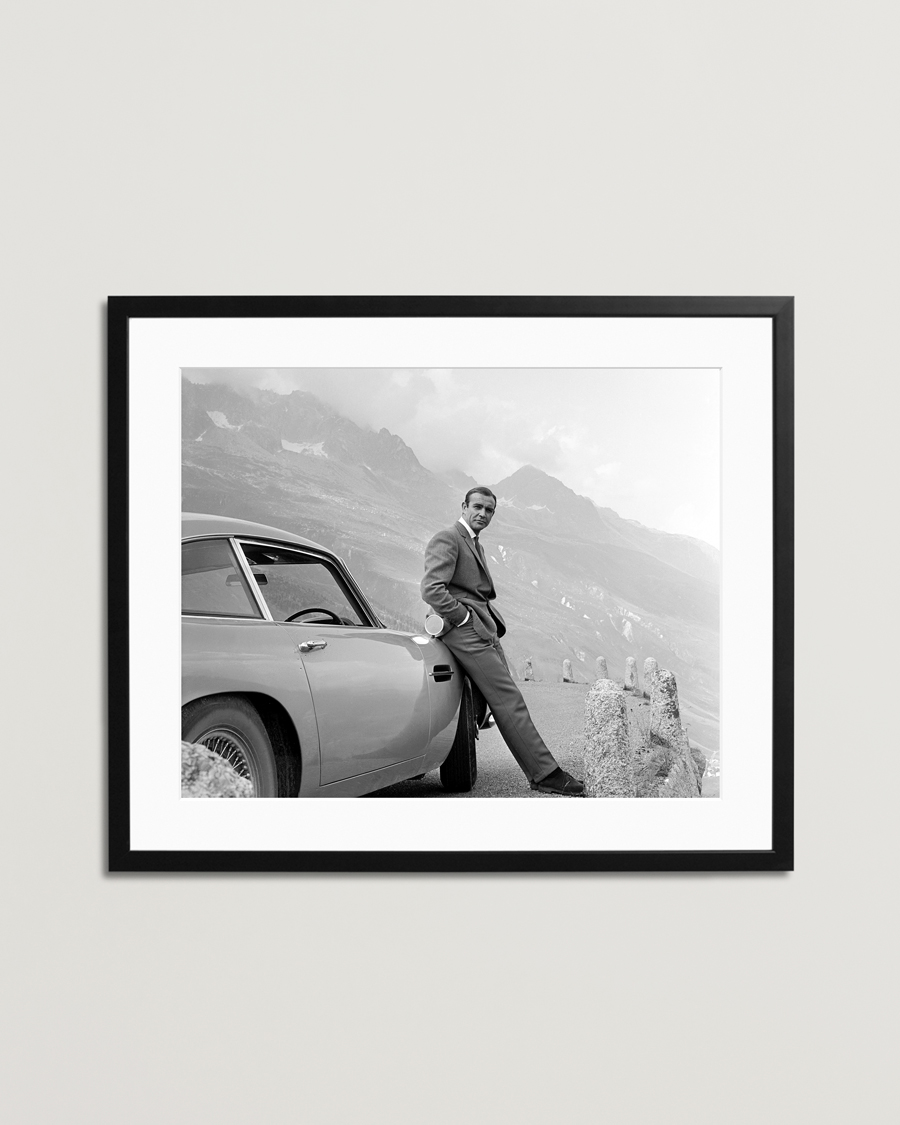 Miehet |  | Sonic Editions | Framed Connery And His Aston Martin