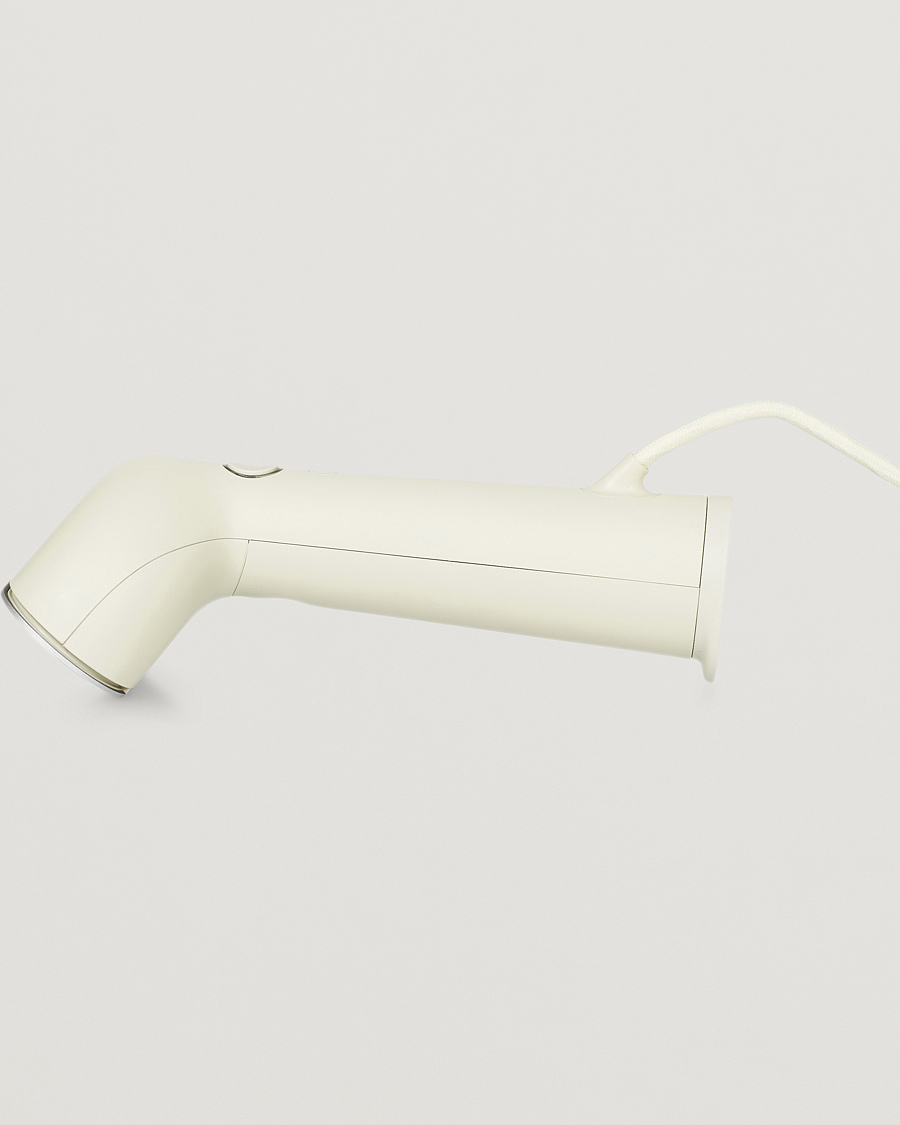 Mies | Steamery Cirrus No. 3 Iron Steamer Sand | Steamery | Cirrus No. 3 Iron Steamer Sand